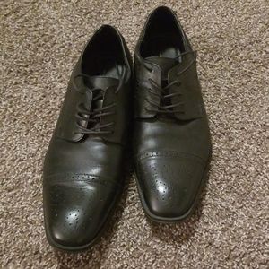 Marc Anthony dress shoes